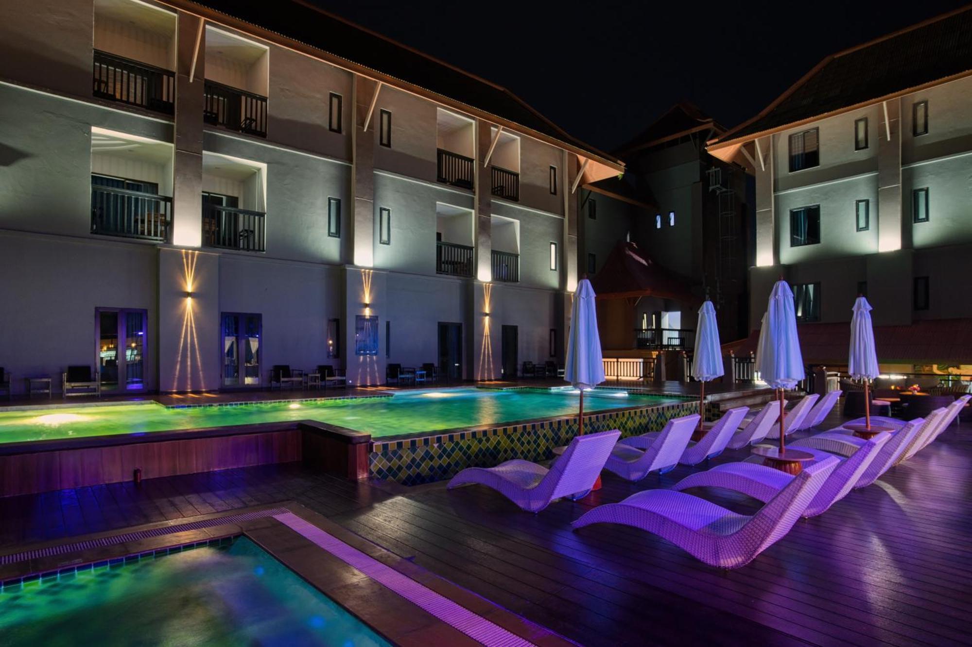Tuana Hotels The Phulin Resort Karon Esterno foto